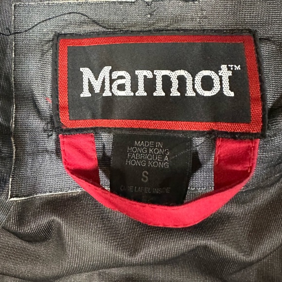 Marmot GoreTex Hooded Shell Jacket Size Small Red and Black - Picture 7 of 13